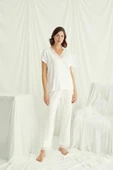 Kısa Kollu V Yakalı Dantelli Pijama Takımı - 1