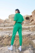 Kısa Kollu "Stay Strong" Crop Eşofman Takımı - 5