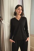 Uzun Kollu V Yaka Pijama Takımı - 4