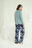 Çiçek ve Yaprak Desenli Baskılı Pijama Takımı - 5