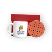 Nostaljik Lezzetler Kırmızı Hediye Kutusu ve Kahrolsun Pilates Yaşasın Patates Yazılı Kupa Bardak - 3