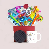 Nostaljik Sürprizlerle Dolu Kırmızı Hediye Kutusu ve Benden Bir Tane Daha Yok Baskılı Kupa Bardak - 1