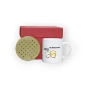 Anılarla Dolu Kırmızı Hediye Kutusu ve Hiç Bırakmadan Kocaman Sarılalım Yazılı Kupa Bardak - 3