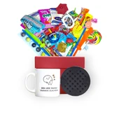 Geçmişin İzlerini Taşıyan İçerikli Kırmızı Hediye Kutusu ve Ben Her Zaman Yanında Olacağım Yazılı Kupa Bardak - 2