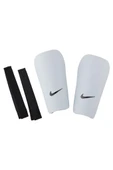 Nike J GUARD-CE SP2162-100 Erkek Tekmelik - 1