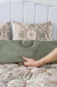 Rivaİstanbul Etnik Saray Çift Kişilik Çift Taraflı Papatyalı Kapitone Yorgan 200x215 cm thumbnail 3