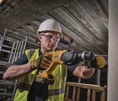 Dewalt DCH133M1 18V 4.0 Ah Şarjlı Pnömatik Kırıcı Delici Matkap (Tek Akülü) - 5