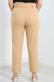 Büyük Beden Kemerli Kumaş Pantolon Bisküvi - 3