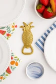 Ananas Figürlü Metal Şişe Açacağı &  Altın Renkli Dekoratif Açacak - 1