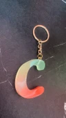 Rengarenk C Harf Şekilli Gold Aksesuarlı Anahtarlık Epoksi El Yapımı Hediyelik thumbnail 6