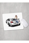 Panorama Ajans Araba Üstünde Kız Mouse Pad - 1