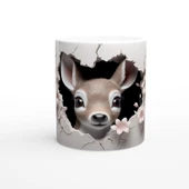 Çatlak Duvardan Bakan Sevimli Geyik Yavrusu Temalı Baskılı Kupa Bardak thumbnail 1