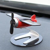 Güneş Enerjisi İle Çalışan Pervaneli Uçak Temalı Oto Kokusu - 1