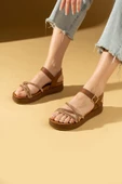 Pembe Potin 3 Bant Taş İşlemeli Kalın Taban Tokalı Kadın Sandalet 70-0234-24 thumbnail 1