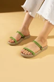 Pembe Potin Parlak Taşlı İnce Bantlı Hasır Taban Comfort Kadın Sandalet 020-758-24 - 12