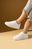 Pembe Potin Şerit Detaylı Bağcıklı Rahat Taban Kadın Sneakers 001-1004-24 - 5