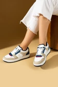 Pembe Potin Bağcıklı Ortopedik Kaymaz Kırılmaz Taban Konforlu Kadın Sneakers 001-2100-LaciBeyaz - 2