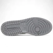 Nike Air Jordan 1 Low GS Vintage Grey thumbnail 6