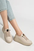 Kadın Casual Spor Ayakkabı Bej Elastik Bağcıklı Kalın Taban thumbnail 2