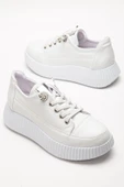 Kadın Casual Spor Ayakkabı Beyaz Elastik Bağcıklı Kalın Taban thumbnail 1