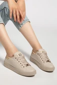 Kadın Casual Spor Ayakkabı Bej İnce Taban Bağcıklı thumbnail 2