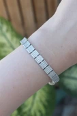 Vip Seri Pirinç Zirkon Taşlı Gümüş Renk Kare Su Yolu Model Bileklik - TJ-BB6069 thumbnail 2