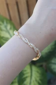 Vip Seri Pirinç Zirkon Taşlı Gold Renk Sarmal Model Bileklik - TJ-BB6083 thumbnail 2