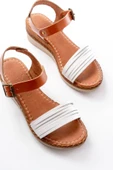 731-07 Beyaz Ortopedik Hakiki Deri Dolgu Kadın Sandalet thumbnail 4
