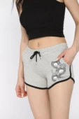 Gri Baskılı Kadın Mini Şort - 1