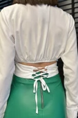 Beyaz Kadın Pile Detaylı Arka Bağlamalı Crop Top Gömlek - 3