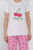 Pembebeyaz Kadın Kiraz Baskılı Yarım Kol Pijama Takımı - 4