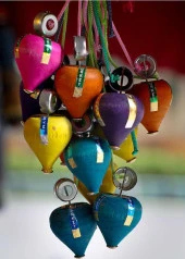 Renkli Ahşap Topaç Oyunu - 1