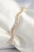 MuI MuI Pirinç Gold Renk Su Yolu Zirkon Taşlı Model Kadın Bileklik - 1