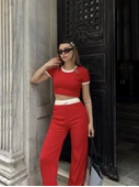 Crop pantolon biyeli takım kırmızı thumbnail 3