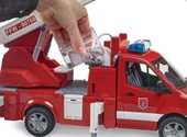Bruder Mercedes Benz Sprinter Merdivenli Su Püskürten İtfaiye Aracı BR02673 - 3