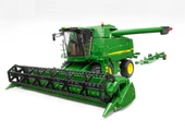 Bruder John Deere T670İ Biçerdöver BR02132 - 5