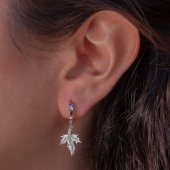 Çınar Yaprağı Motifli Sallantılı 925 Ayar Gümüş Küpe thumbnail 1