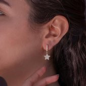 Yıldız Tasarımlı Altın Kaplama Sallantılı 925 Ayar Gümüş Küpe thumbnail 2