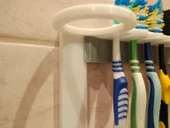 Byr Diş fırçaları ve macun için bir duvardaki tutucu. (Sadece Plastik Aparattır!!!) 3D thumbnail 3