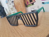 Byr Yuvalı güneş gözlüğü (Sadece Plastik Aparattır!!!) 3D - 1