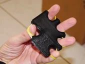 Byr Parmak Ekstansör Egzersiz (Sadece Plastik Aparattır!!!) 3D - 1