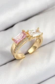 Pirinç Zirkon Taşlı Dikdörtgen Model Gold Renk Kadın Yüzük - TJ-BYK3797 - 1