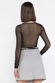 Siyah Kadın Kare Yaka Sırt Ve Kol Transparan Crop Top Bluz - 3