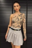 Bej Desenli Tek Kol Detaylı Kadın Croptop Bluz - 1
