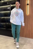 Beyazyeşil Kadın Kapüşonlu Nakış Detaylı Şardonlu Eşofman Takımı - 2
