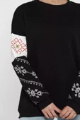 Siyah Kol Nakışlı Kadın Şardonlu Bisiklet Yaka Sweatshirt - 4