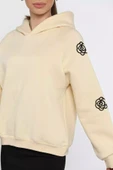 Bej Kadın Kapüşonlu Kol Nakış Detaylı Şardonlu Sweatshirt - 4