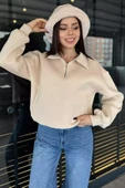 Taş Dik Yaka Yarım Fermuarlı Şardonlu Kadın Sweatshirt - 1