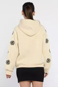Bej Kadın Kapüşonlu Kol Nakış Detaylı Şardonlu Sweatshirt - 3