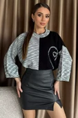 Siyah Kadın Kendinden Desenli Triko Kazak - 2